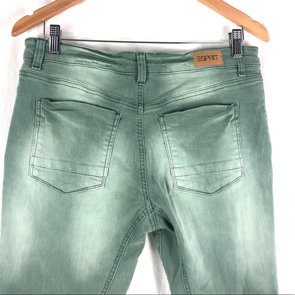 ❤️ 3/$30 Esprit crop jeans - Picture 5 of 8